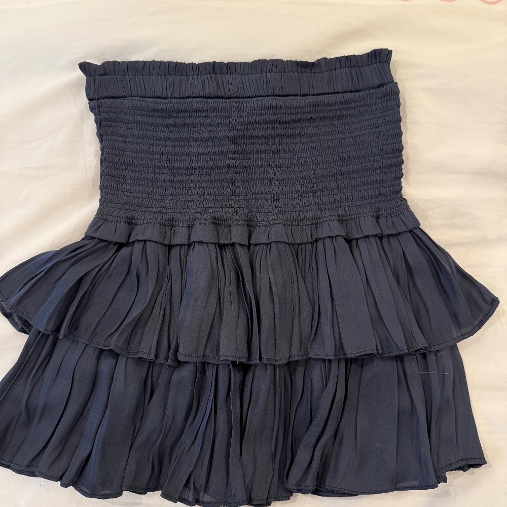 Women’s Reset smocked navy skirt